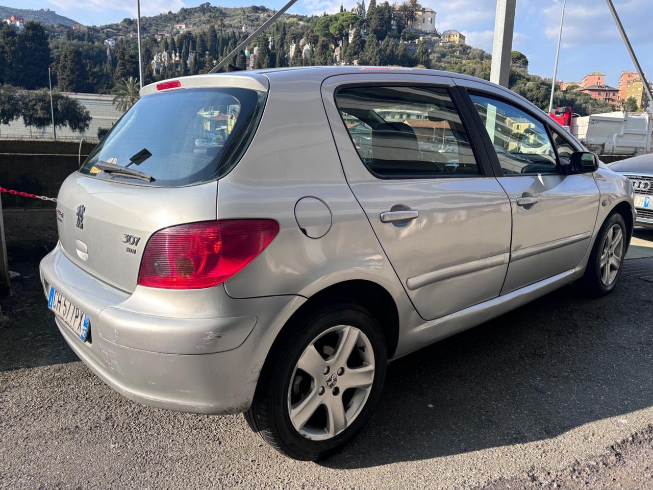 Peugeot 307 2.0 HDi FAP 5p. FULL optional