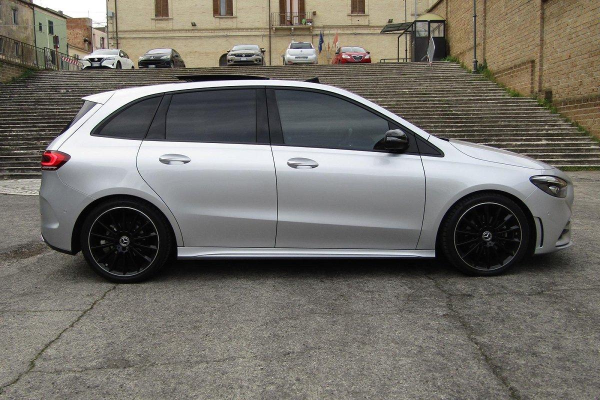 MERCEDES B 200 d Automatic Premium