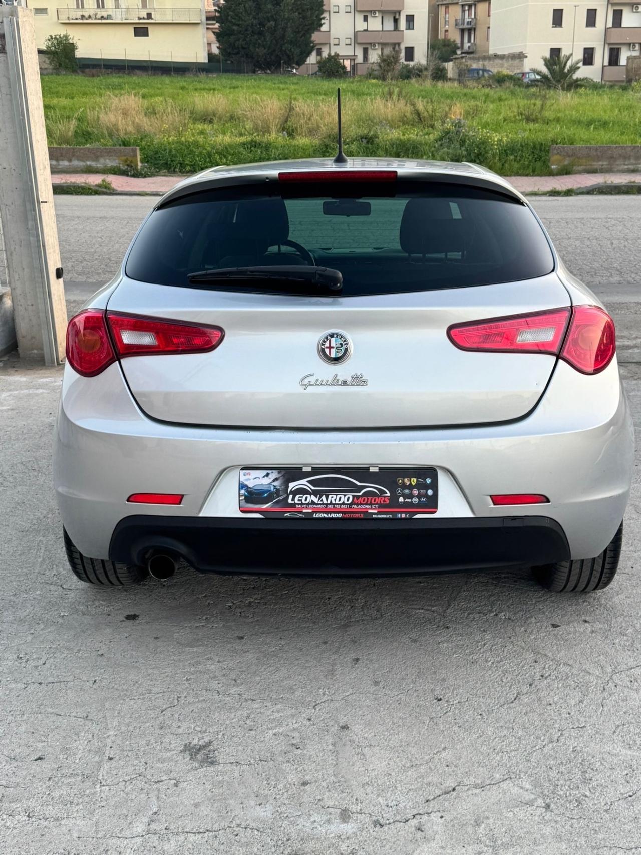 Alfa Romeo Giulietta 1.6 JTDm-2 105 CV Exclusive