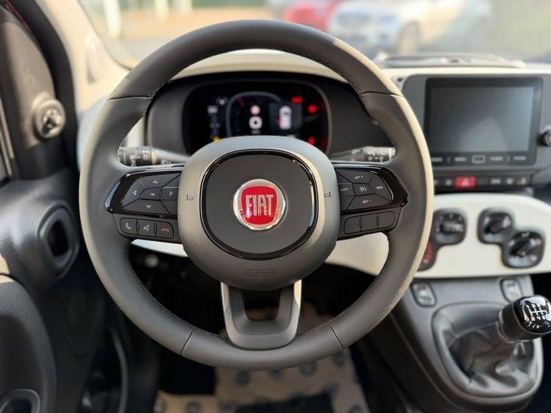 FIAT Panda Cross Panda 1.0 firefly hybrid Cross s&s 70cv 5p.ti - KM0 varie disponibilità