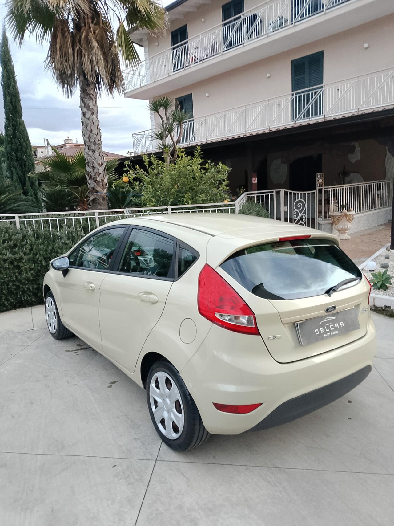 Ford Fiesta 1.4 TDCi 5p. Ghia