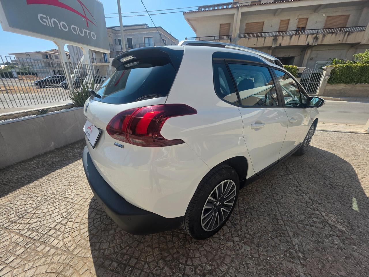 Peugeot 2008 BlueHDi 100 Active