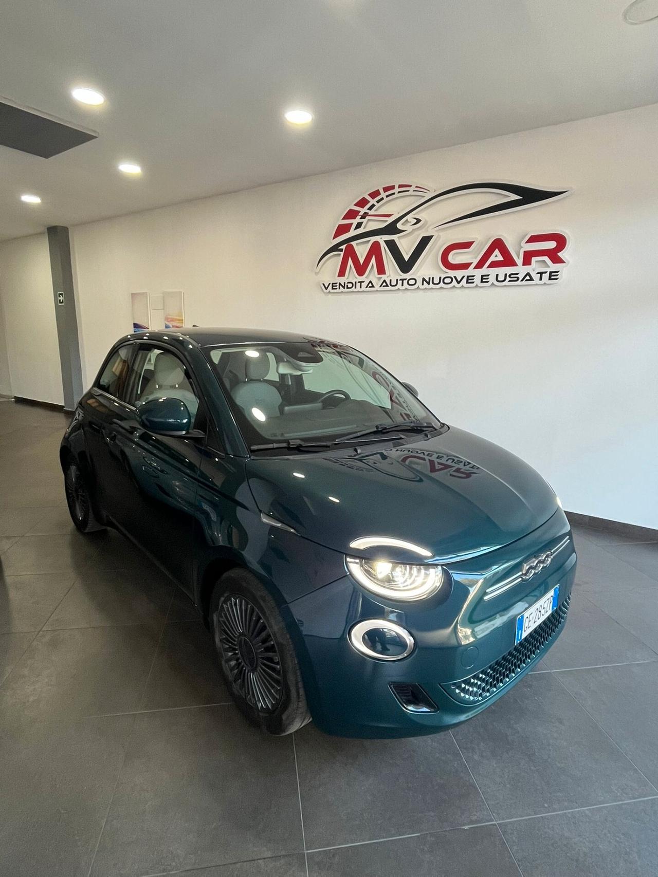Fiat 500 500e Berlina 42 kWh Icon