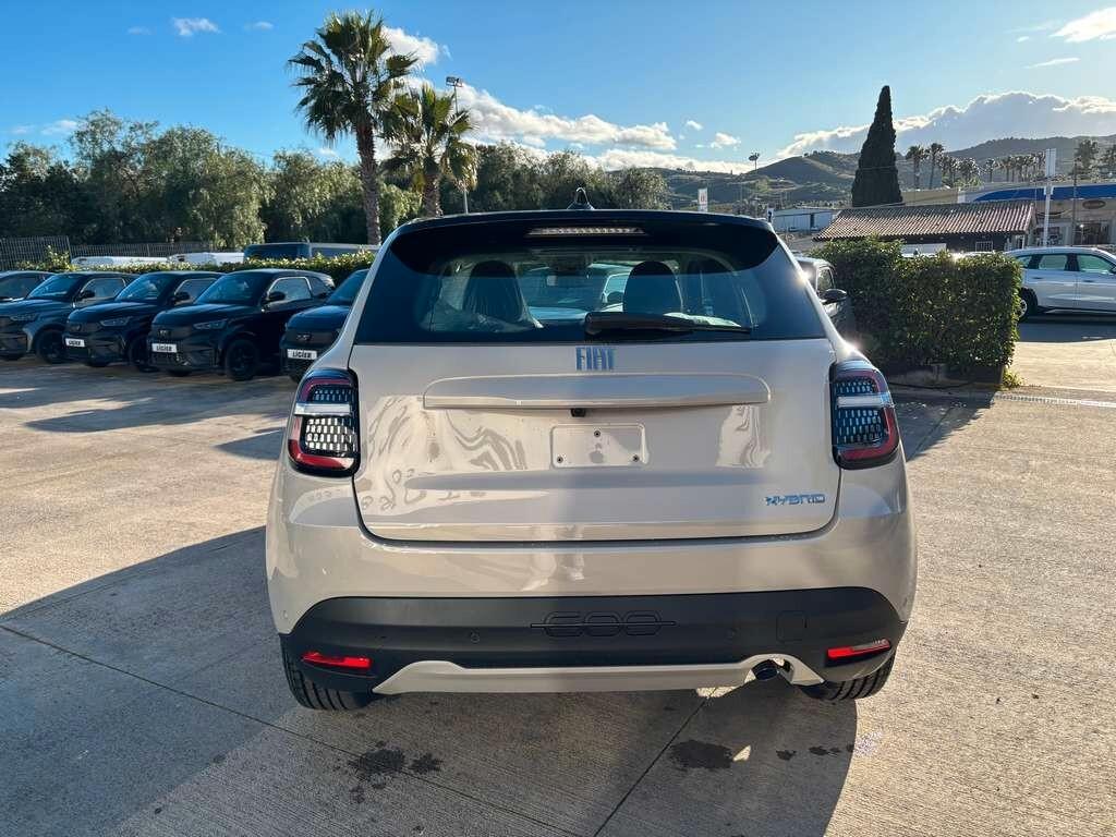 Fiat 600 Hybrid 110 CV DCT MHEV Icon 2026 KM 0 IVA ESPOSTA Tua a soli 209 Euro al mese
