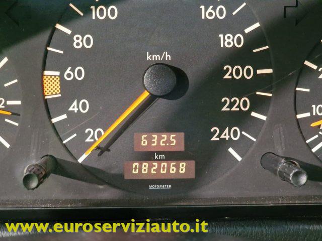 MERCEDES-BENZ C 180 cat Elegance