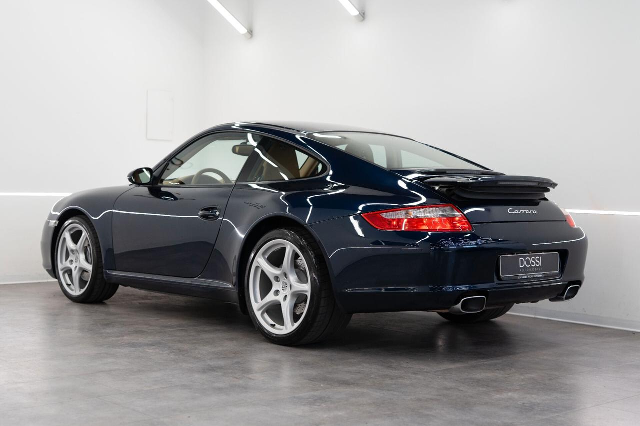 Porsche 911 Carrera Coupé