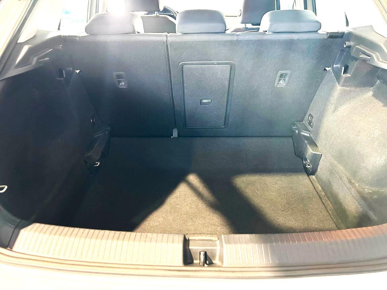Volkswagen T-Roc 2.0 TDI SCR Style PREZZO POROMOZIONALE LEGGI DESCRIZIONE