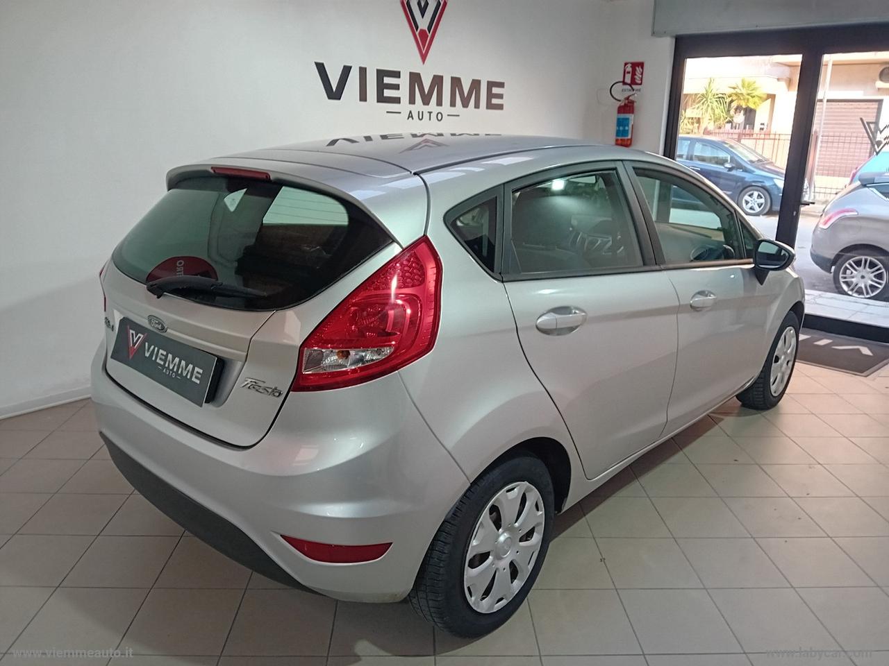 FORD Fiesta 1.6 TDCi 90 CV 5p. Titanium
