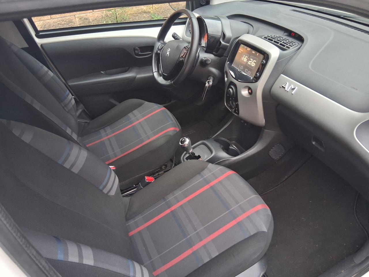 Peugeot 108 VTi 68 ETG 5 Porte Automatica