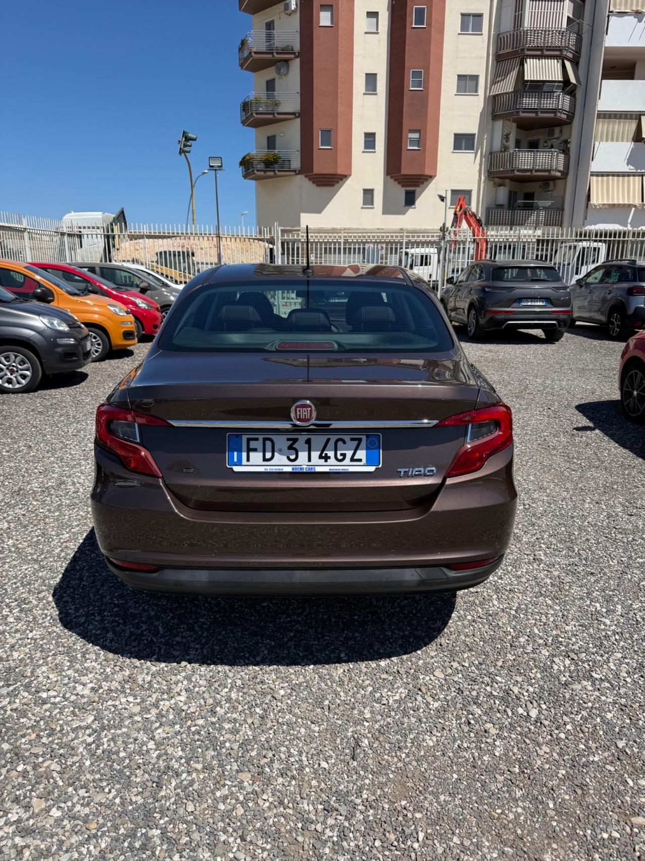 Fiat Tipo 1.6 Mjt 4 porte Lounge