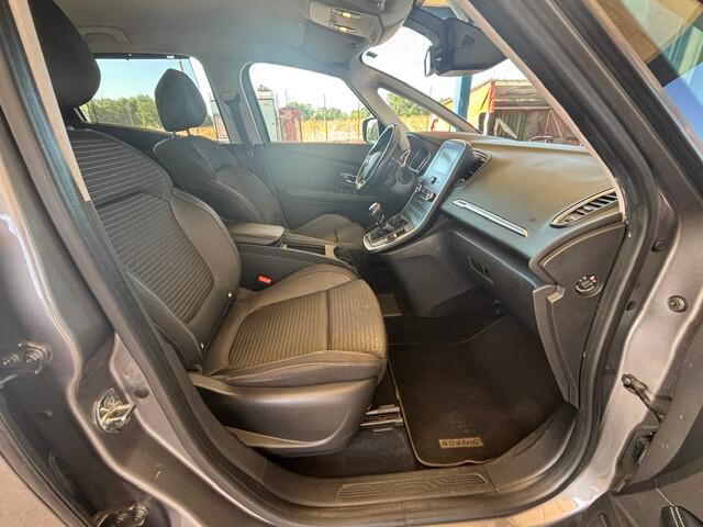 Renault Scénic dCi 8V 110 CV Energy Sport Edition2
