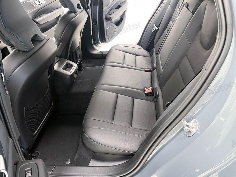 Volvo V60 B3 (b) automatico Core