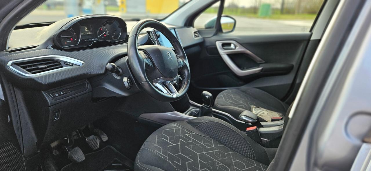 Peugeot 2008 BlueHDi 100 Allure