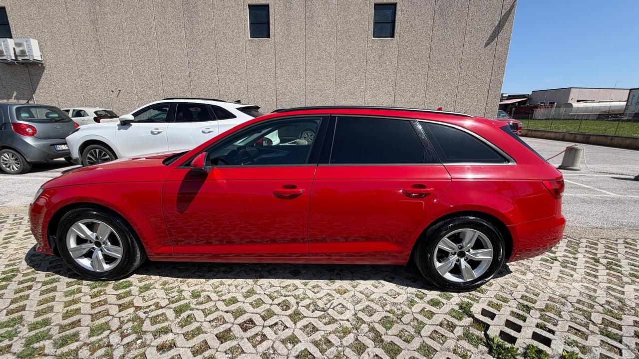Audi A4 Avant 2.0 TDI 150 CV ultra S tronic Business