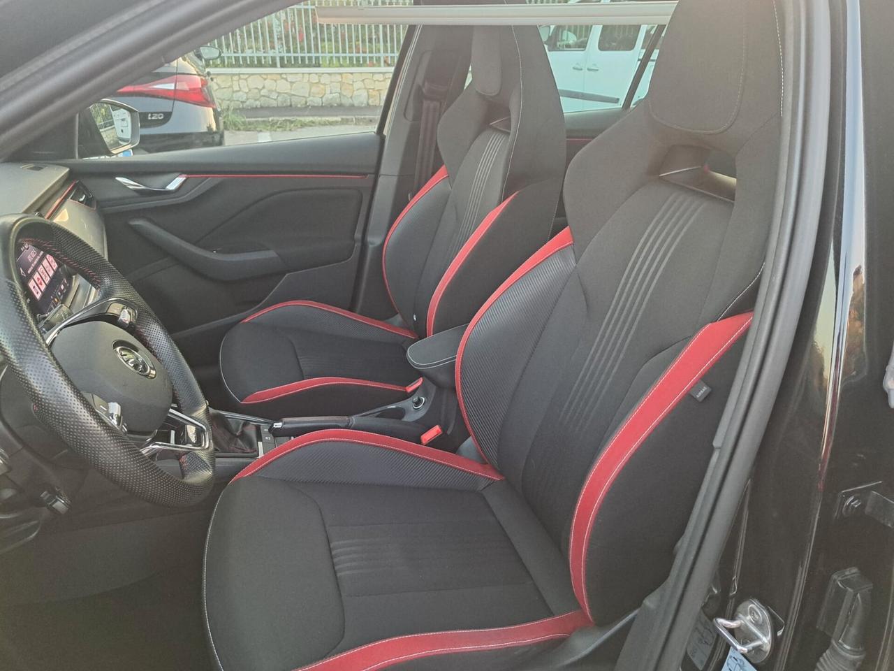 Skoda Kamiq 1.0 TSI 110 CV DSG Monte Carlo