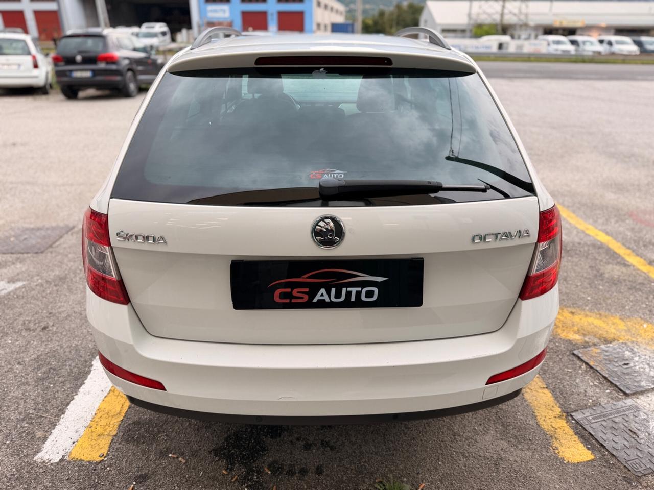 Skoda Octavia 1.6 TDI CR 105 CV DSG Elegance