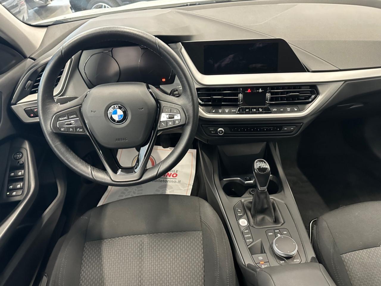 Bmw 118 118i 5p. Business Advantage
