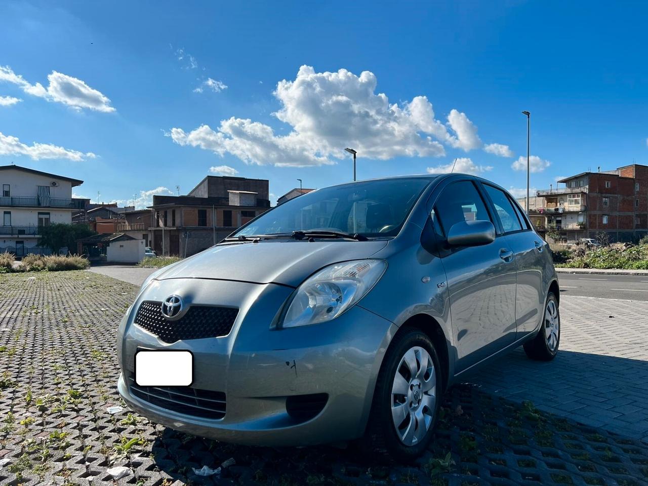 Toyota Yaris 1.4D O-C-C-A-S-S-I-O-N-E