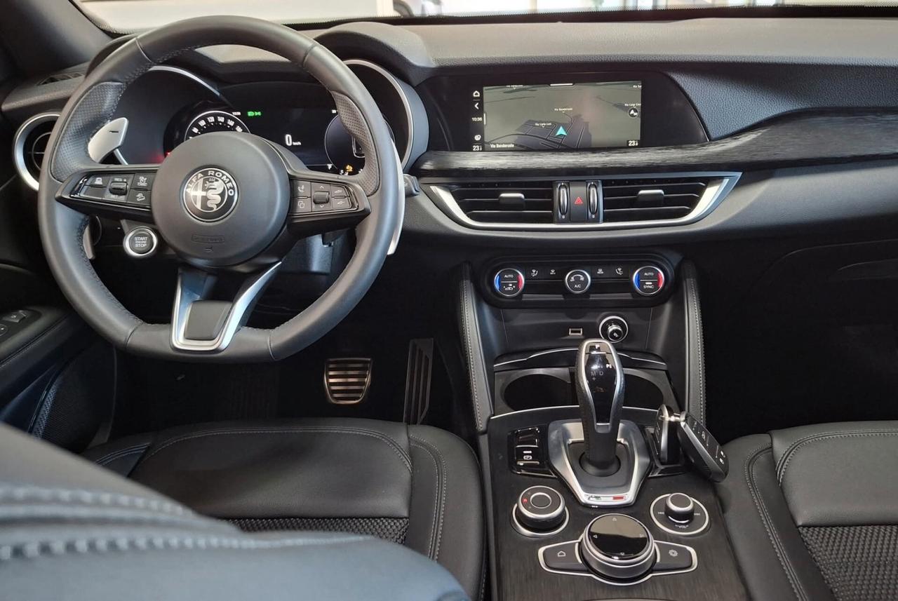 Alfa Romeo Stelvio 160cv restyling allestimento veloce