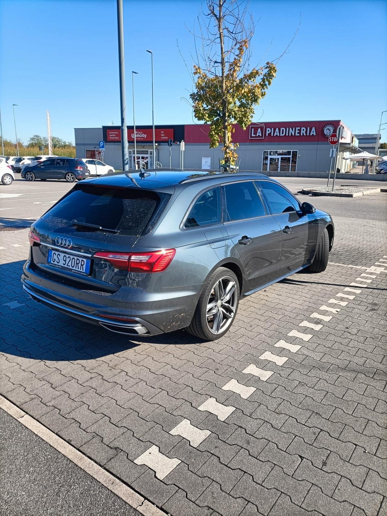 Audi A4 Avant 40 TDI S tronic LED+TETTO-18"-GANCIO