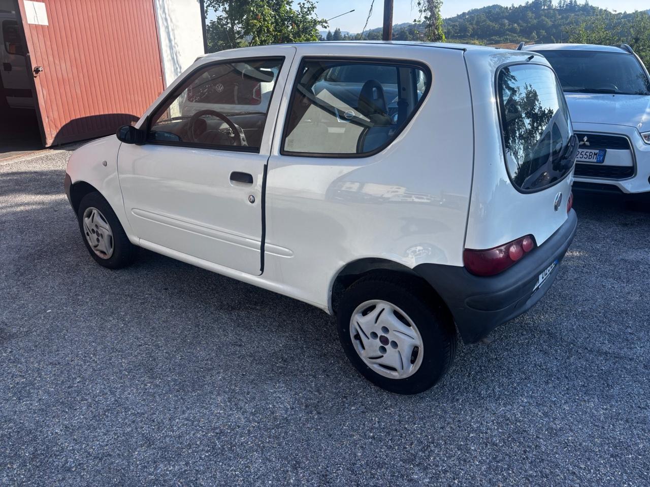 Fiat 600 1.1 Active