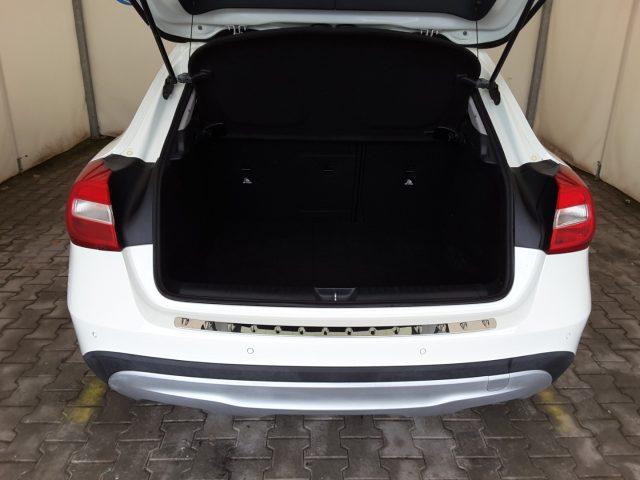 MERCEDES-BENZ GLA 200 d 136cv Executive