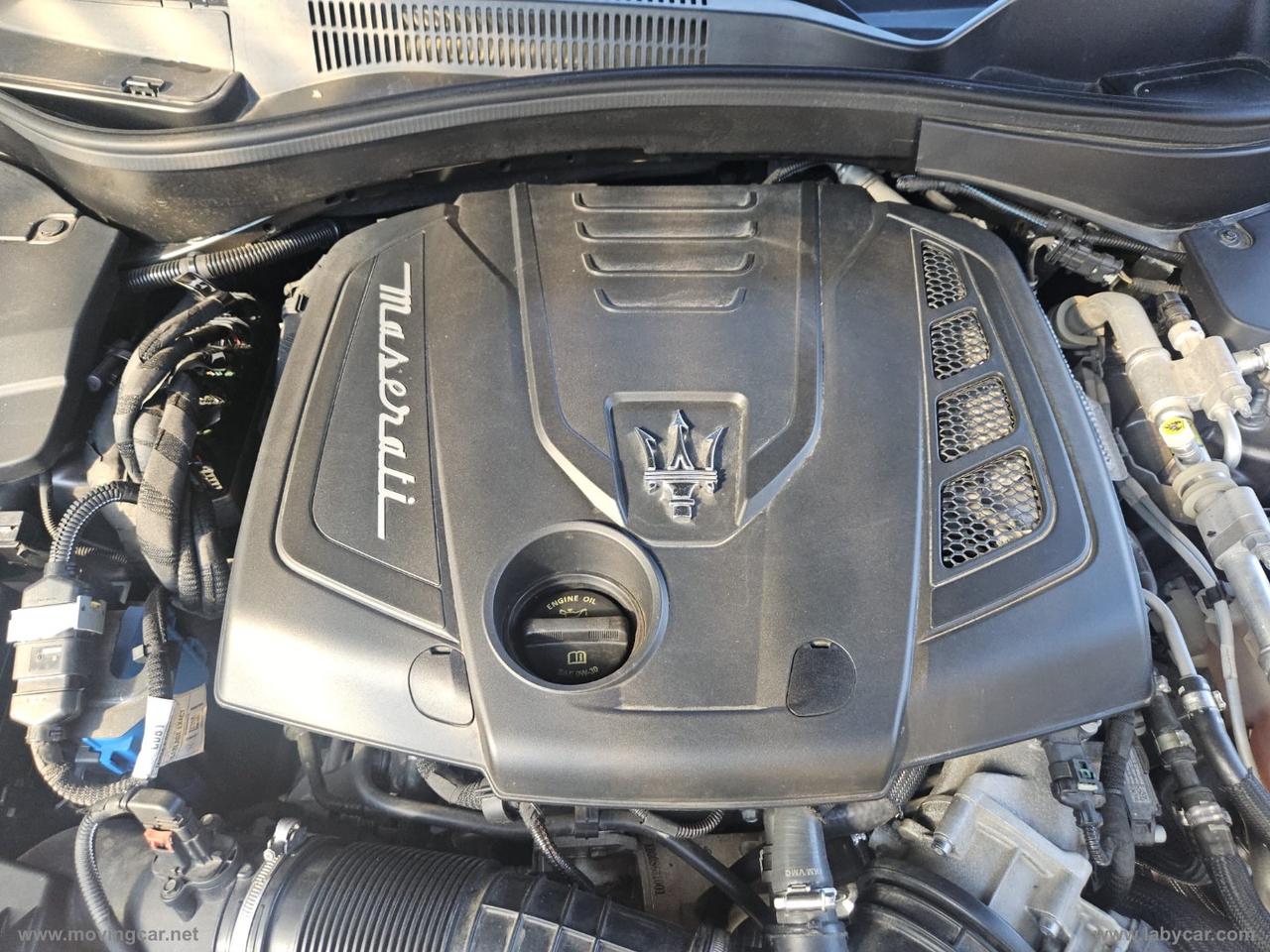 MASERATI Levante 330 CV MHEV AWD GT
