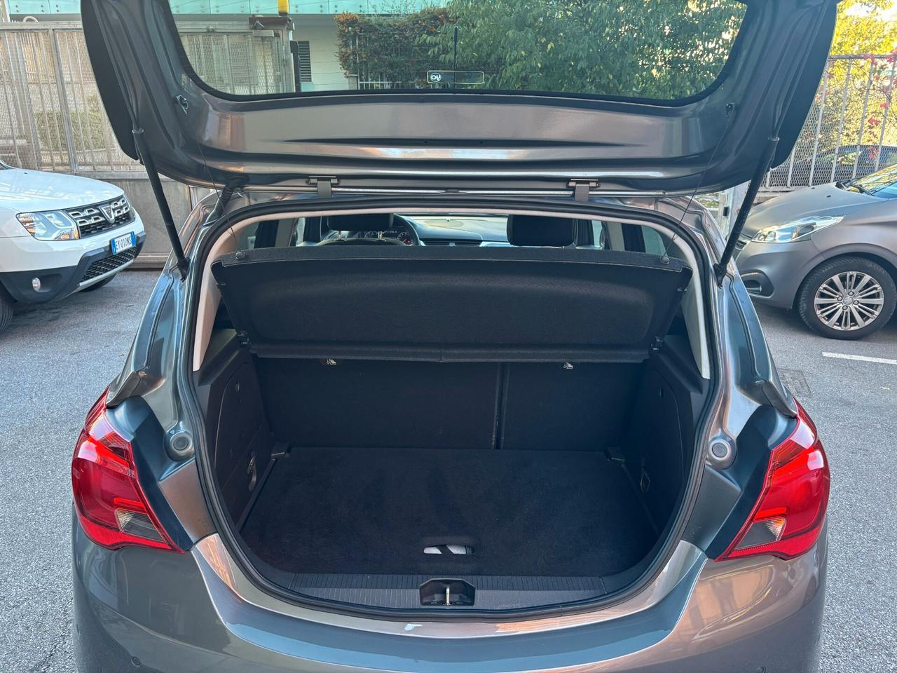 Opel Corsa 1.4 90CV GPL Tech 5 porte Cosmo UNIPROPRIETARIO