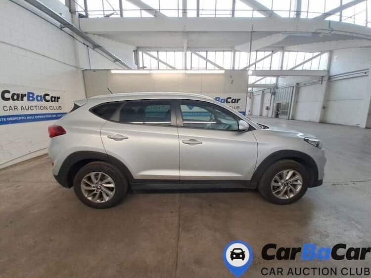 Hyundai Tucson 1.7 CRDi XPossible garanzia