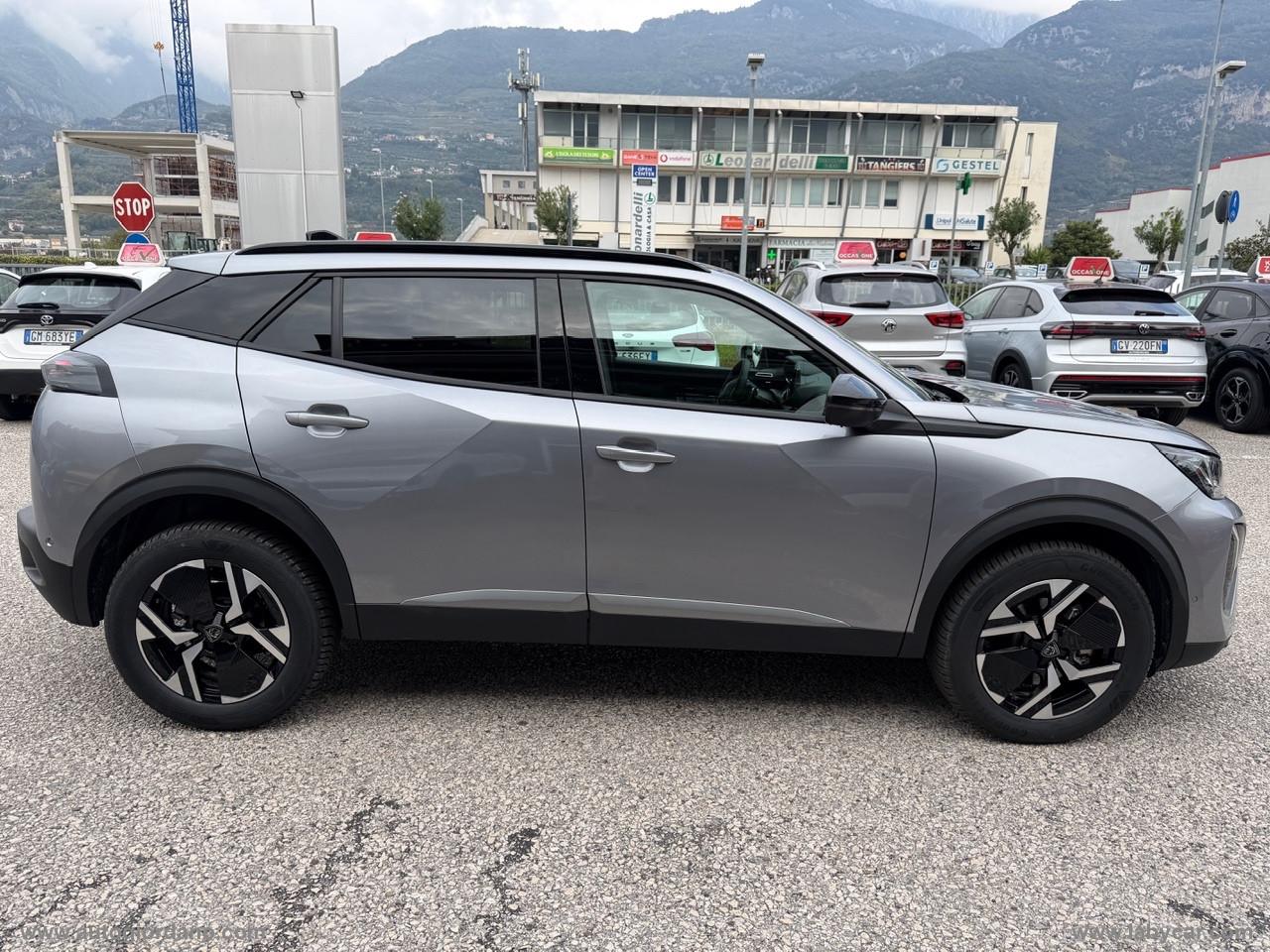 PEUGEOT 2008 Hybrid 136 e-DCS6 Allure