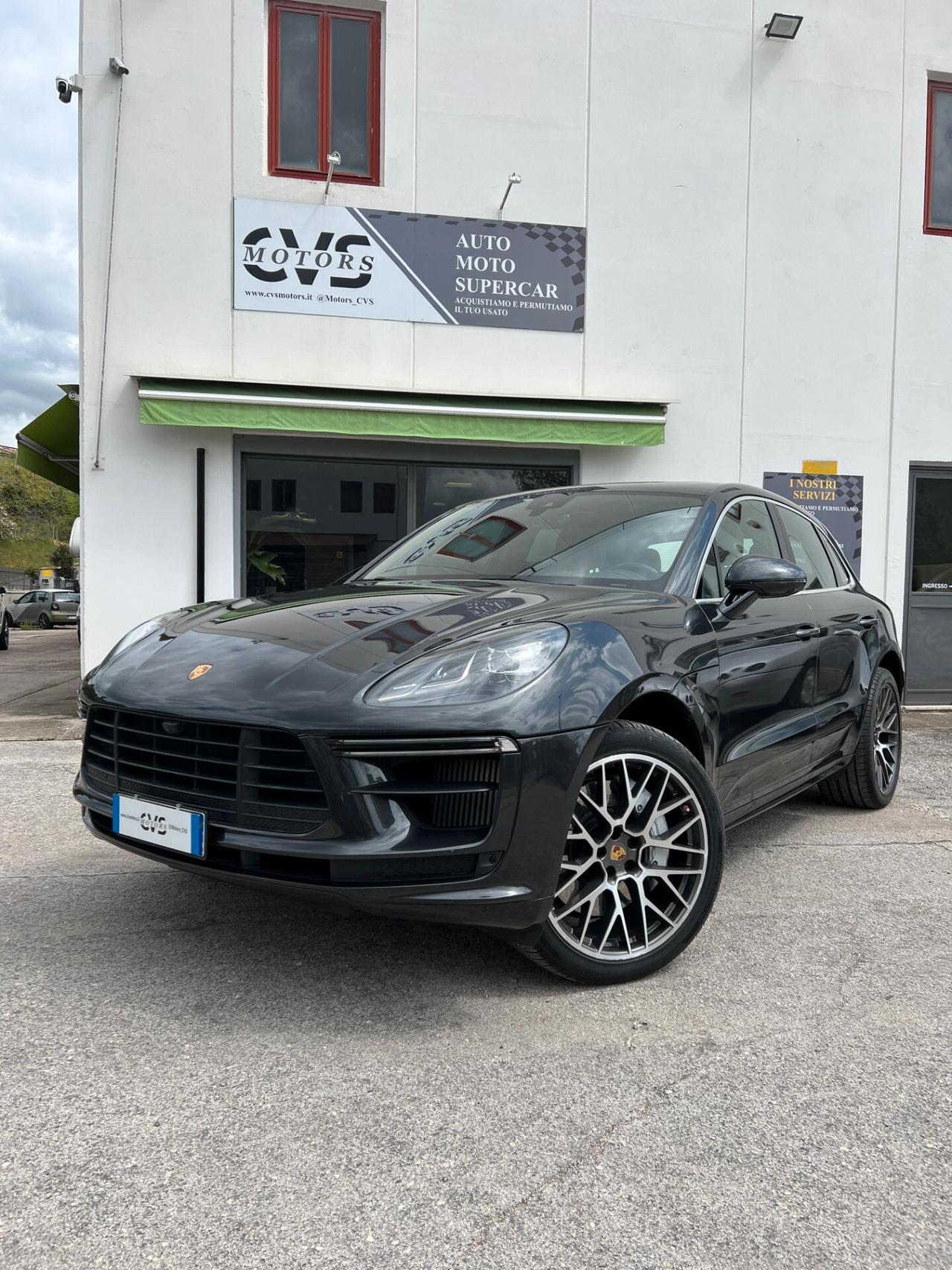 Porsche Macan TURBO IVA ESPOSTA