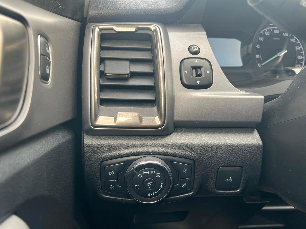 Ford Ranger 2.0 ECOBLUE Super Cab XLT 4 posti