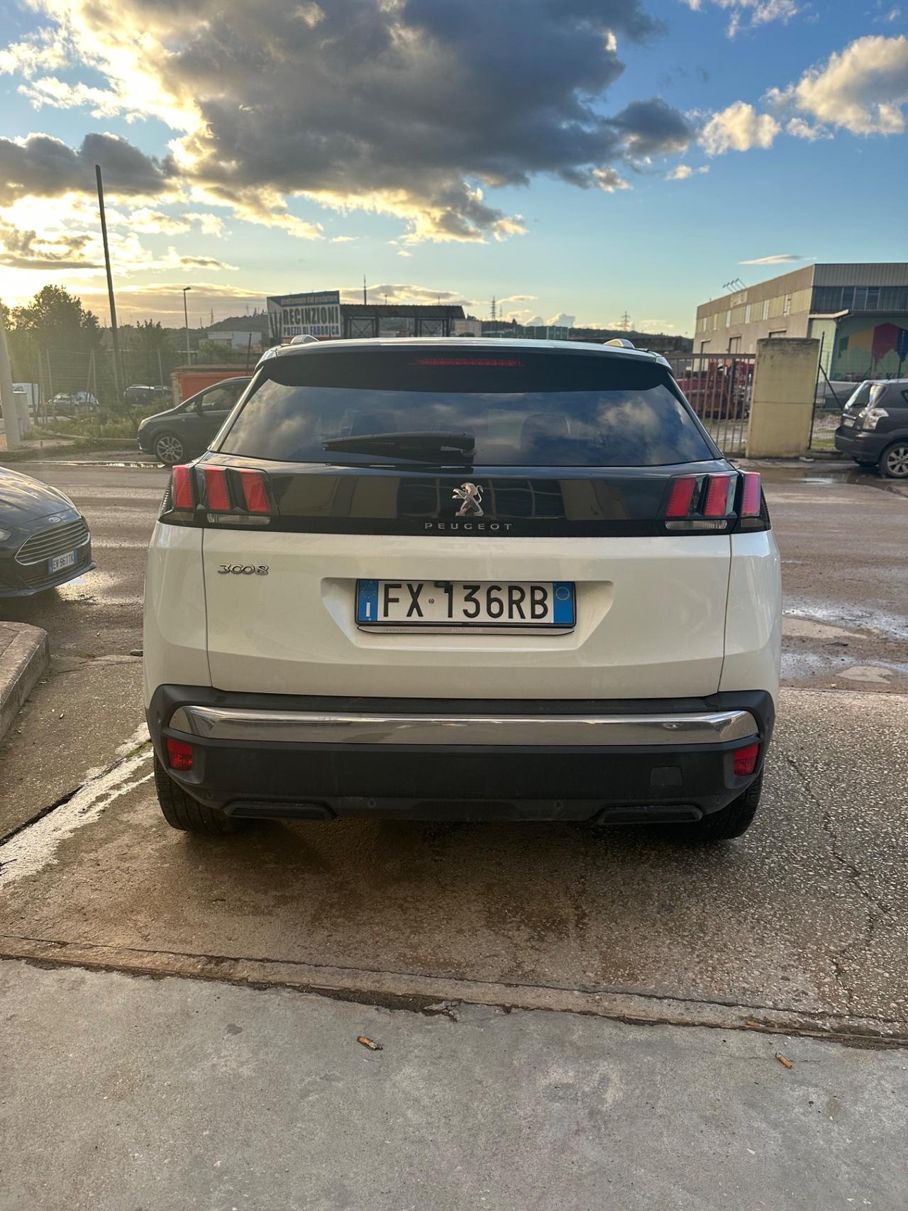 Peugeot 3008 BlueHDi 130 S&S Allure