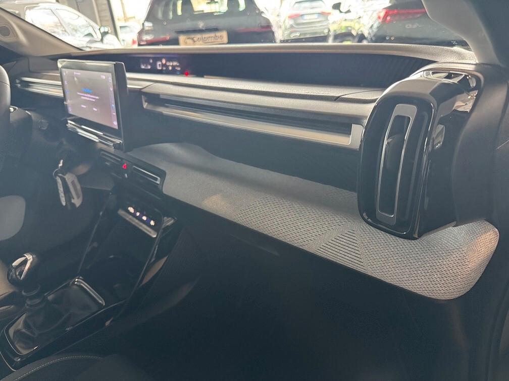 Citroen C3 1.2 Plus Pack 100cv Led Navi App conn 17" Neopat