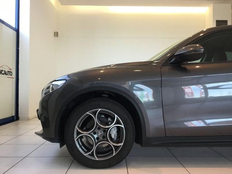 Alfa Romeo Stelvio 2.2 Turbodiesel 210 CV AT8 Q4 Super
