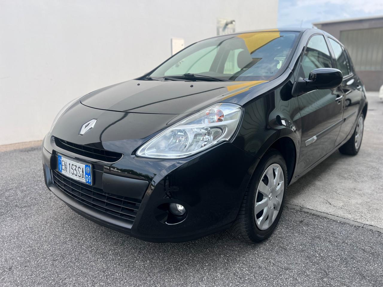 Renault Clio 1.2 GPL - ANCHE PER NEOPATENTATI
