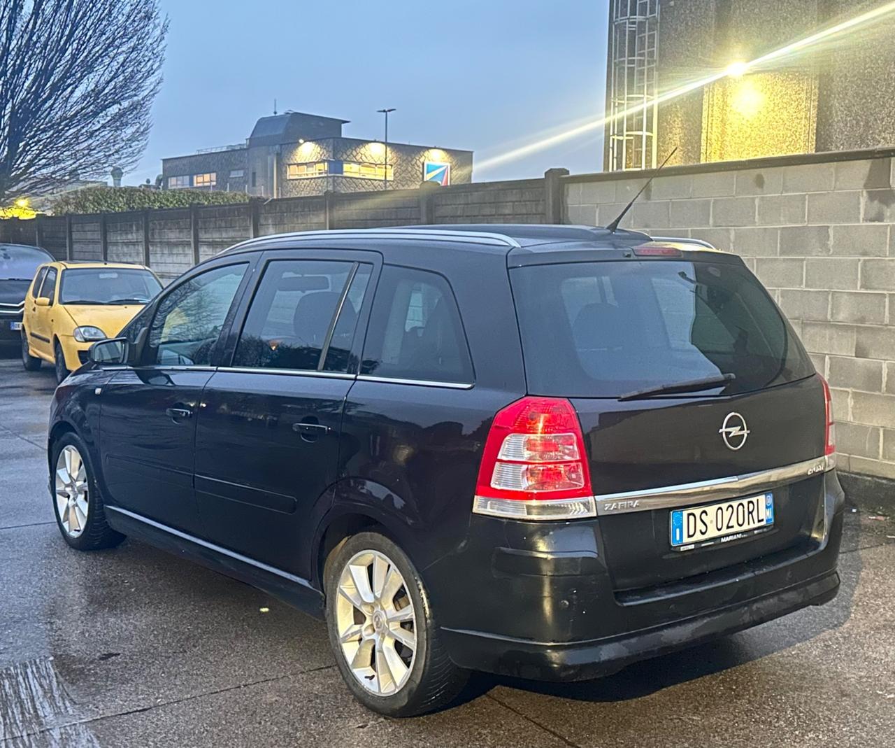 Opel Zafira 1.9 16V CDTI 150CV Cosmo