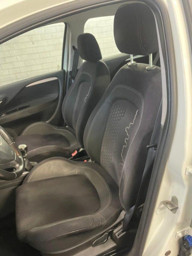 FIAT Punto 1.4 8V 5 porte NaturalPower Lounge