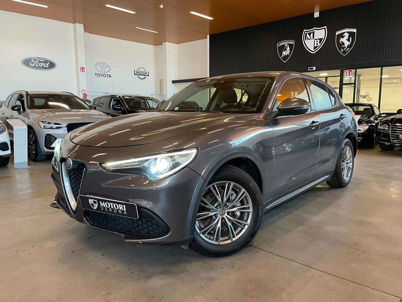 Alfa Romeo Stelvio 2.2 Turbodiesel 160 CV AT8 RWD Business