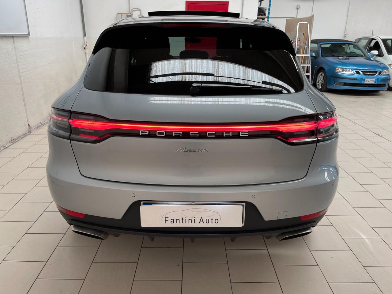 Porsche Macan 2.0 245cv pdk-LEGGI SOTTO