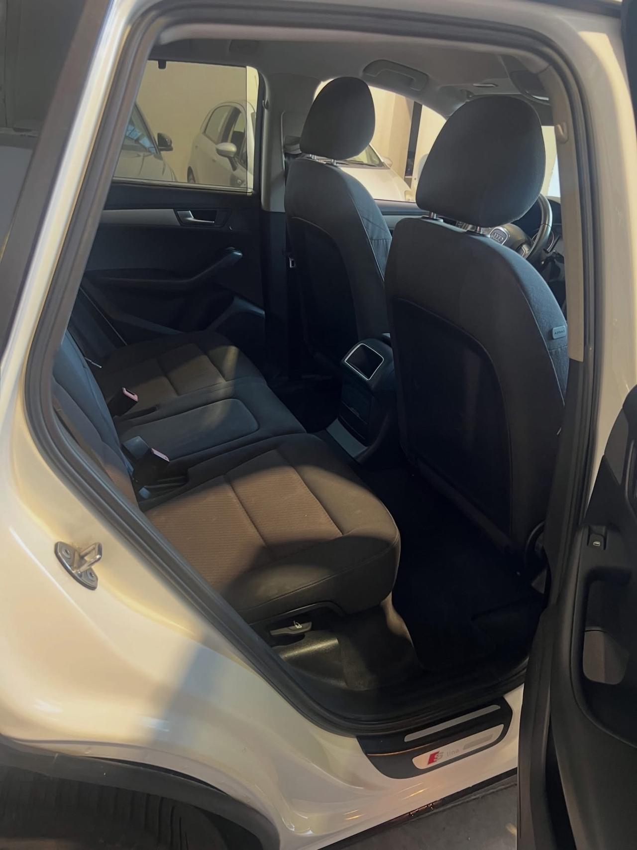 Audi Q5 2.0 TDI 143 CV quattro