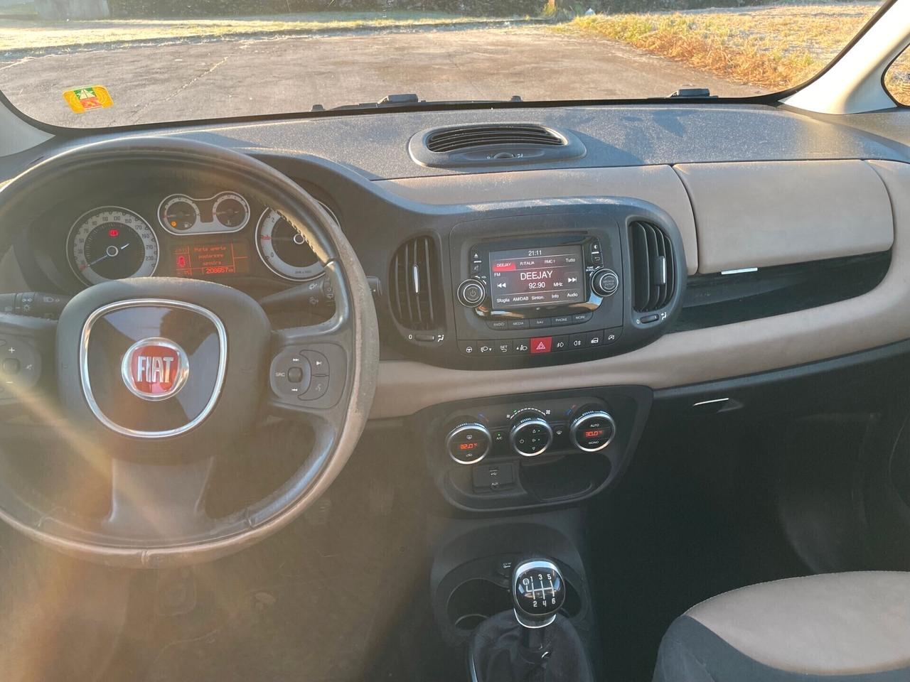 Fiat 500L 1.6 Multijet 105 CV Lounge si neopatentati