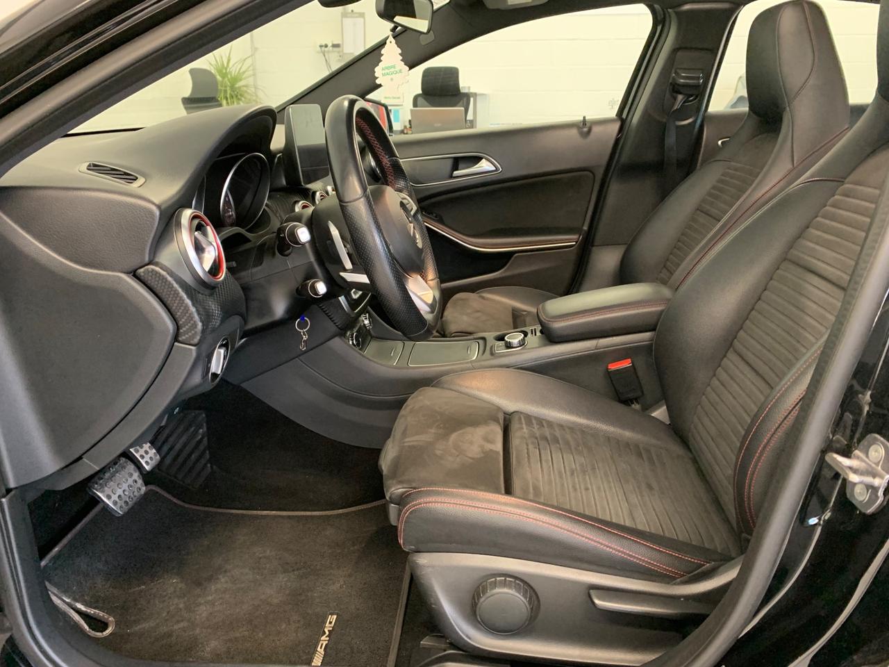 Mercedes-benz A 180 d Automatic Premium AMG Line