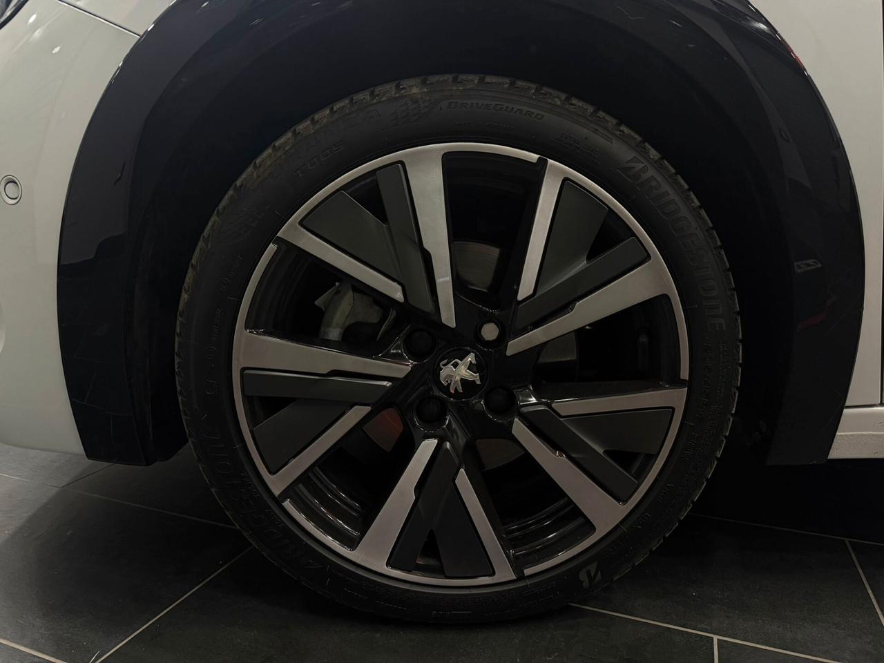 Peugeot 208 PureTech 130 Stop&Start EAT8 5 porte GT Pack