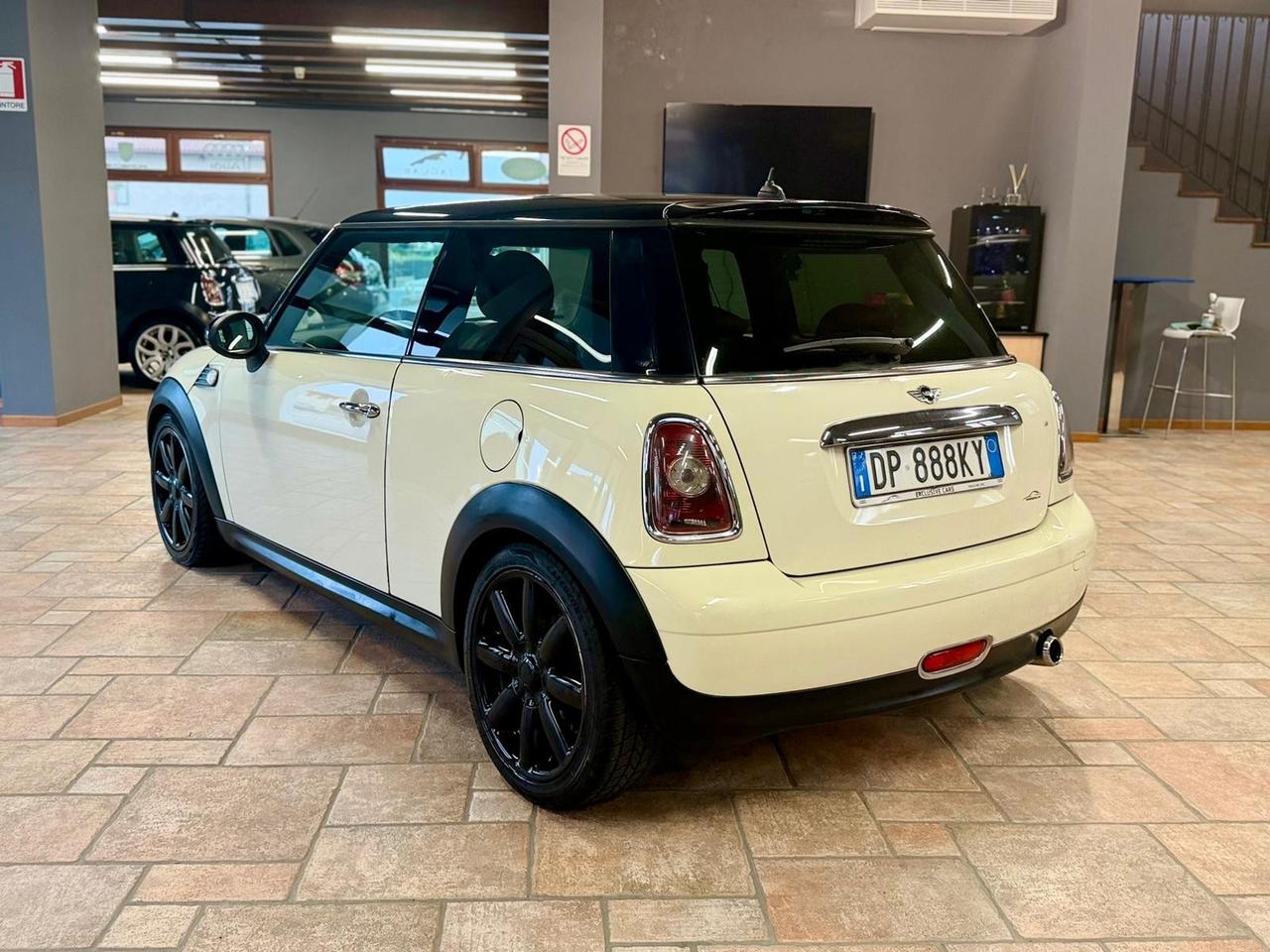 Mini 1.6 16V Cooper D