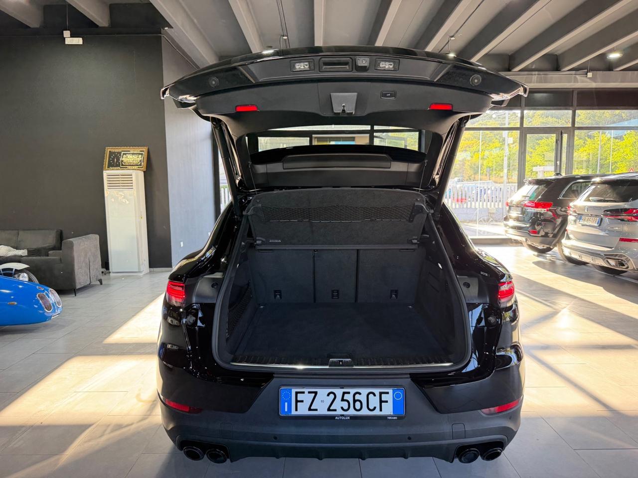 Porsche Cayenne Coupé 3.0 V6