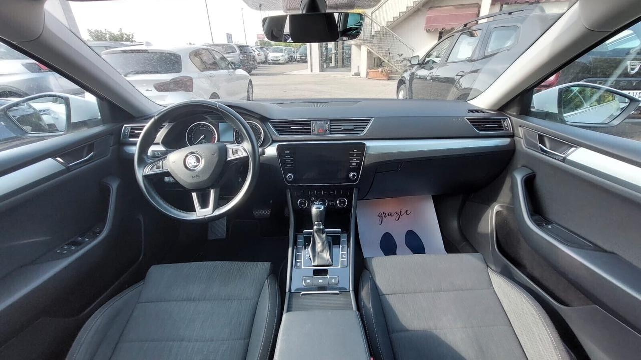 Skoda Superb 1.6 Cambio Automatico Neopatentati