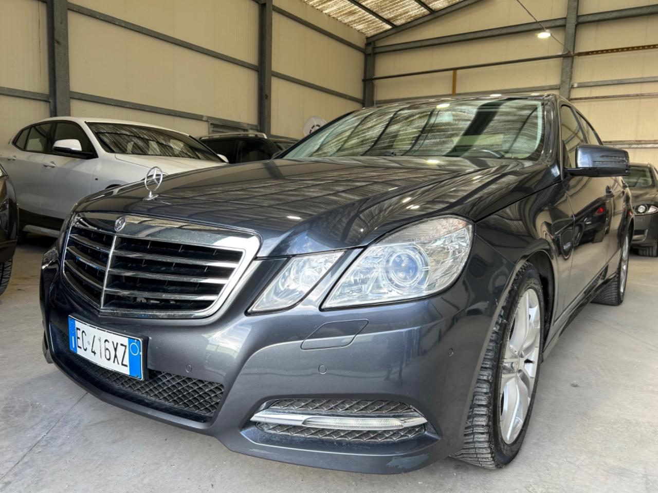 Mercedes-benz E 250 CDI avantgarde
