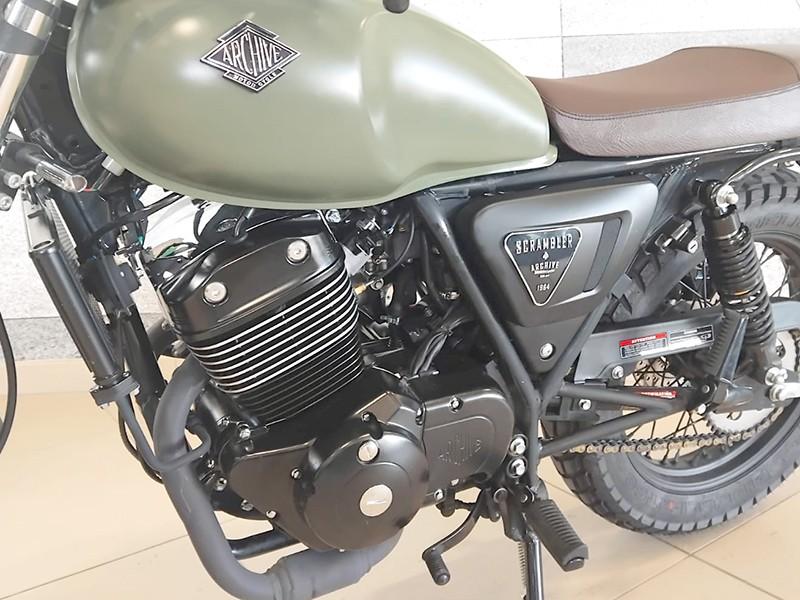 ARCHIVE MOTORCYCLE Am - 70