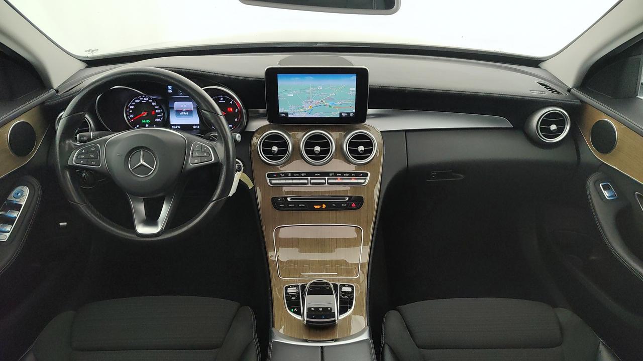 Mercedes-Benz C 220 d Premium 4matic auto